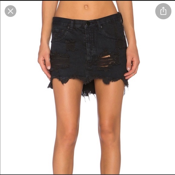 Aritzia - One Teaspoon junk yard distressed skirt in Black Oak Size 6 - Picture 2 of 11